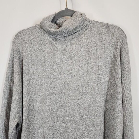 Rouge Collection Womens Plus Cowl Neck Asymmetrical Hem Tunic in Gray - Size 4X - Picture 2 of 7